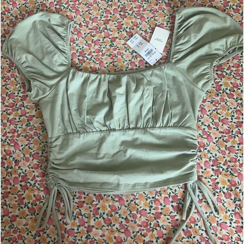 Hollister green synched crop top